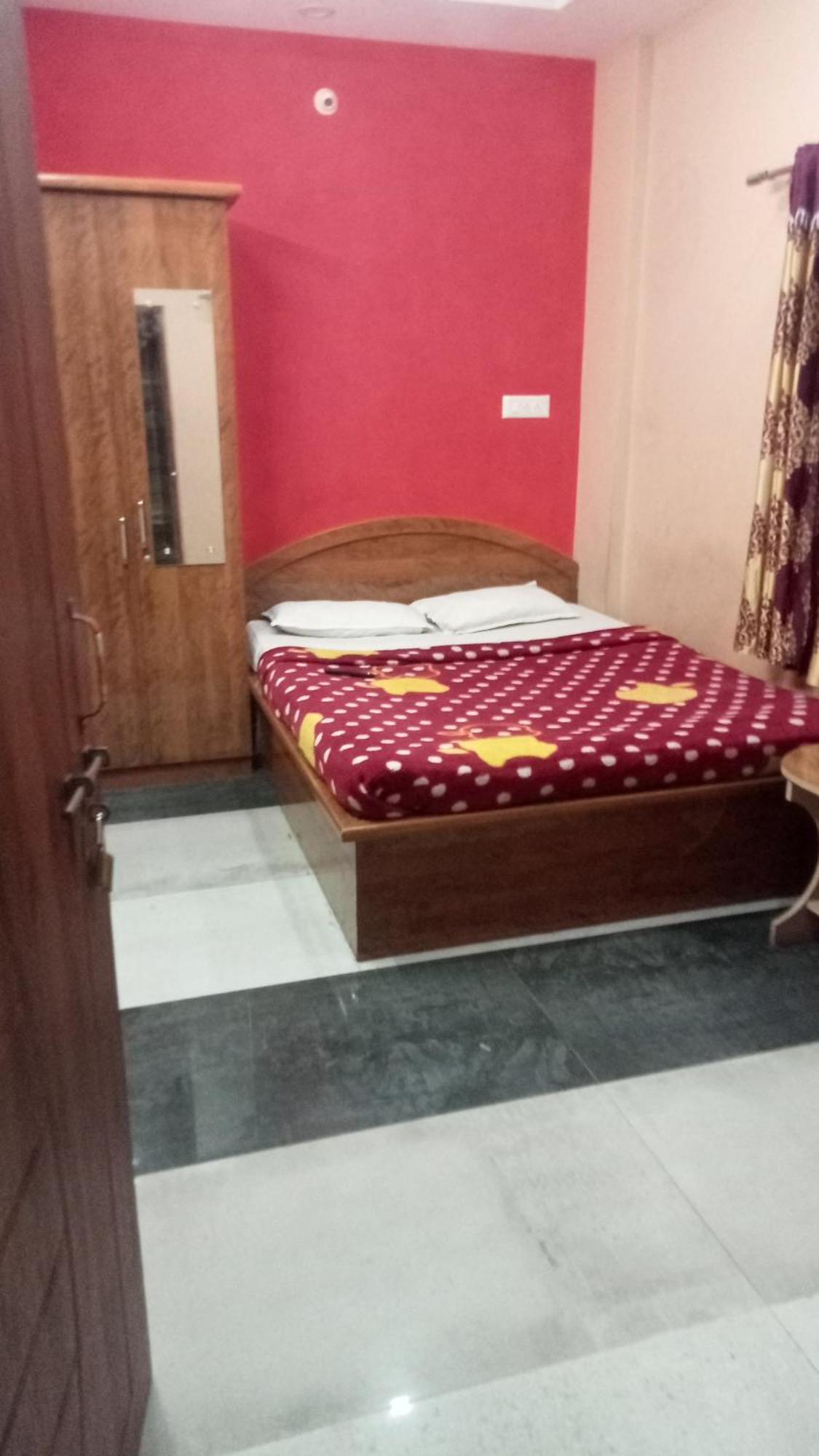 Sri Sapthagiri Comfort Mysore Buitenkant foto